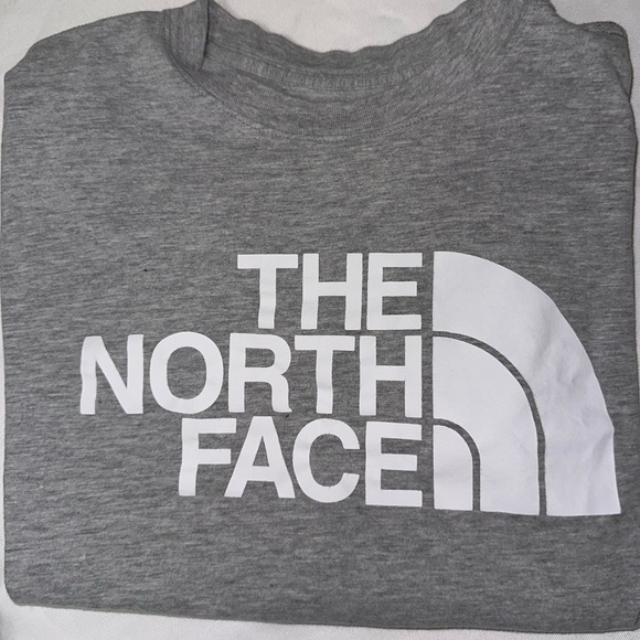 The north face shirt - Picture 1 of 4